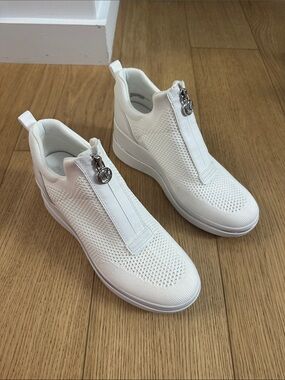White Knit Zip-Front Platform Sneaker - Women